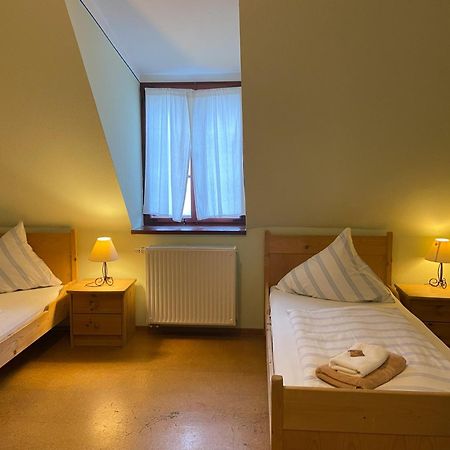 ホテル Rittergut Nickelsdorf エクステリア 写真